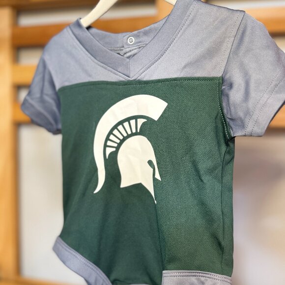 Michigan State Spartans Baby Jersey Onesie Green/Gray Size 12M EUC - Picture 1 of 3